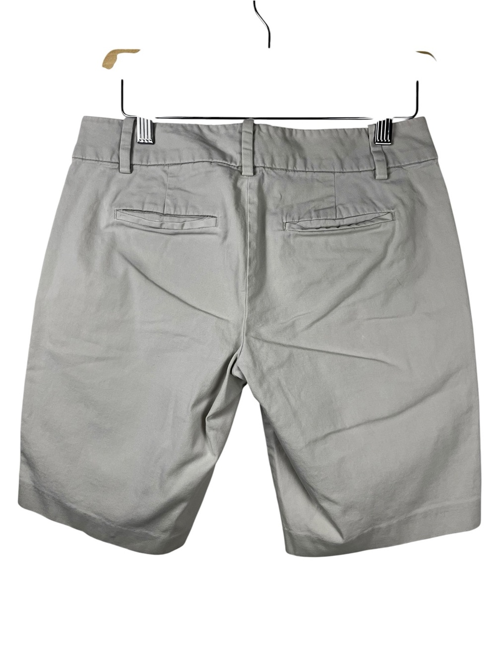 Ann Taylor Classic High-Rise Womens Shorts in Light beige size 2 - Picture 6 of 7